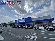 ベーシック松阪川井町店 462m