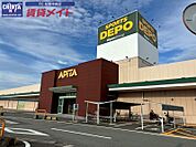 アピタ松阪三雲店 1208m