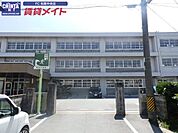松阪市立第四小学校 693m