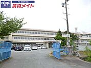 松阪市立久保中学校 296m