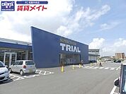 スーパーセンタートライアル松阪店 2552m