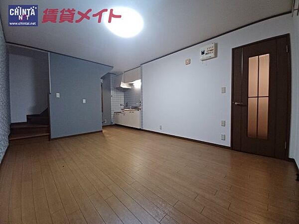 三重県伊勢市小俣町本町(賃貸テラスハウス2LDK・1階・59.50㎡)の写真 その3