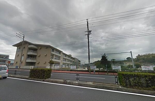 三重県伊勢市勢田町(賃貸アパート2K・1階・27.30㎡)の写真 その2