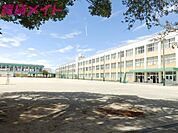 伊勢市立小俣小学校 936m