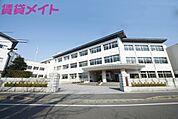 伊勢市立五十鈴中学校 900m
