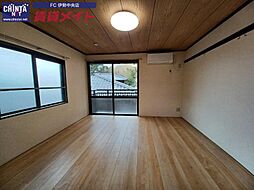 近鉄志摩線 志摩神明駅 徒歩10分の賃貸アパート 1階1Kのリビング/ダイニング