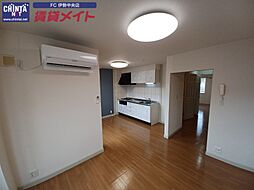 JR参宮線 田丸駅 7.2kmの賃貸アパート 2階2LDKのリビング/ダイニング