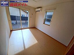 JR参宮線 宮川駅 徒歩13分の賃貸アパート 1階2DKのリビング/ダイニング