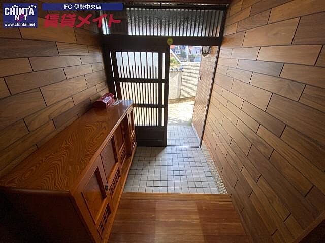 玄関