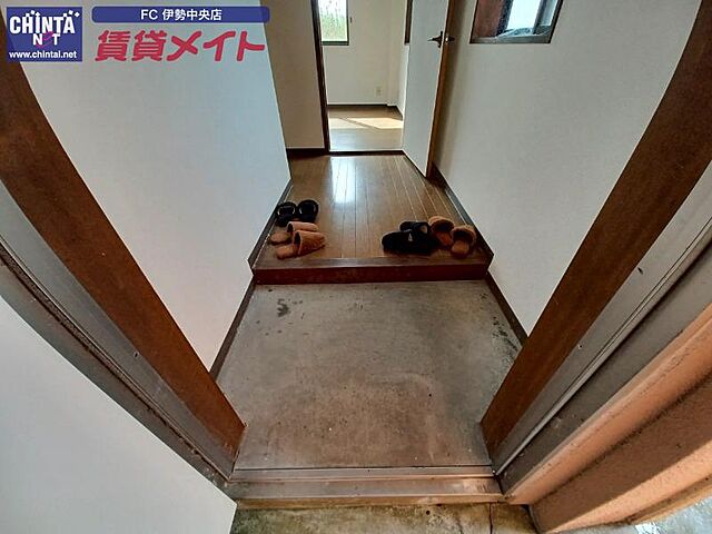 玄関