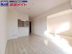 近鉄山田線 斎宮駅 徒歩28分の賃貸マンション 2階1LDKのリビング/ダイニング