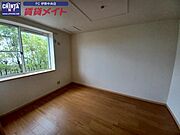 別部屋反転写真です