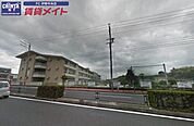 伊勢市立明倫小学校 487m