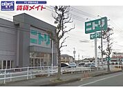 ニトリ伊勢店 957m