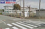 伊勢市立浜郷小学校 553m