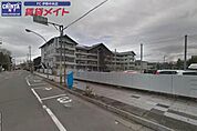 伊勢市立厚生小学校 700m