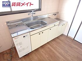 三重県津市西古河町（賃貸アパート2LDK・2階・47.00㎡） その4