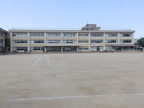 画像15:津市立養正小学校