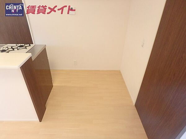 三重県津市寿町(賃貸アパート1LDK・1階・36.49㎡)の写真 その9