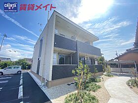 三重県津市栗真町屋町（賃貸アパート1K・2階・26.72㎡） その1