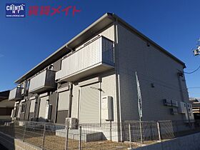 三重県津市桜田町（賃貸アパート2LDK・2階・69.15㎡） その1