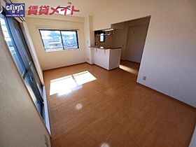 三重県津市上浜町４丁目（賃貸マンション1LDK・2階・44.99㎡） その3