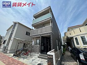 三重県津市栄町４丁目（賃貸アパート1LDK・3階・42.23㎡） その1