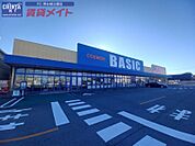 ベーシック島崎店 272m
