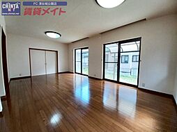 居間