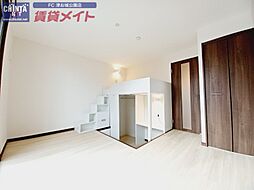 RENACE KURIMA 2階1Kのリビング/ダイニング