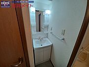 別部屋反転タイプ写真です。