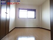 別部屋反転同型タイプ写真