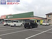 ぎゅーとらラブリー芸濃店 1689m