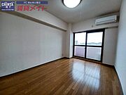 同じ物件、別部屋の写真です