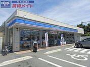 ローソン津港町店 764m