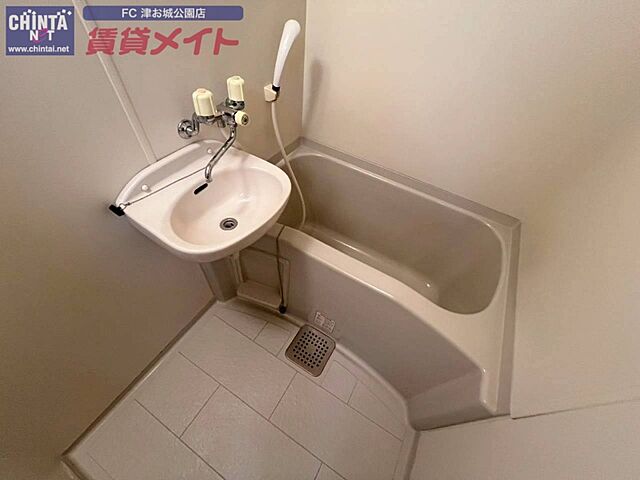 浴室
