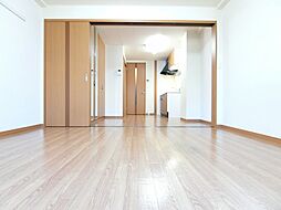 居間
