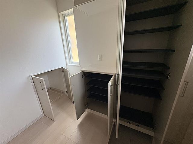 その他 フェアリータウン妙見八号棟 1階/-