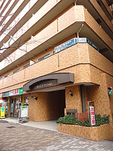 外観:外観(夜間オートロック・防犯カメラ付き) 外観:外観(夜間オートロック・防犯カメラ付き)
