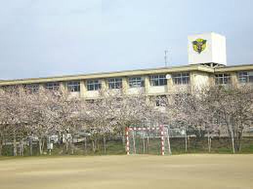 画像22:【中学校】福山市立神辺西中学校まで1053ｍ