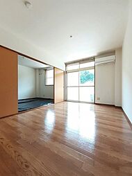 居間