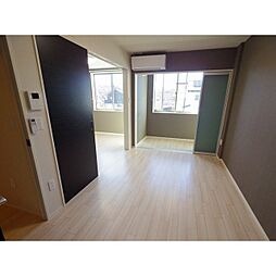 TAKE‐G（テイク　グラン） 2階1LDKのリビング/ダイニング