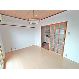 居間