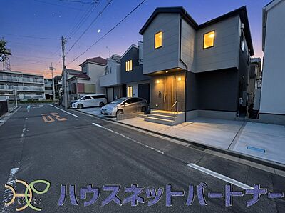 外観:前面道路でお車を駐車するのも楽々。(画像はイメージです) 外観:前面道路でお車を駐車するのも楽々。(画像はイメージです)