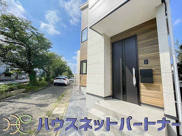 玄関を拡大表示