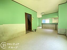 居間