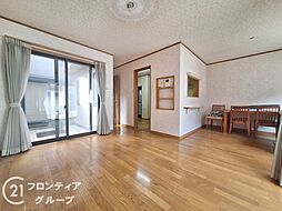 居間