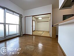 居間