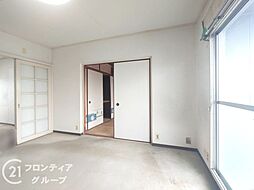 居間
