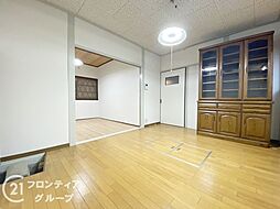 居間